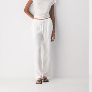 Aritzia Little Moon NWT
AirPlush Cotton™ Sail Pant, L